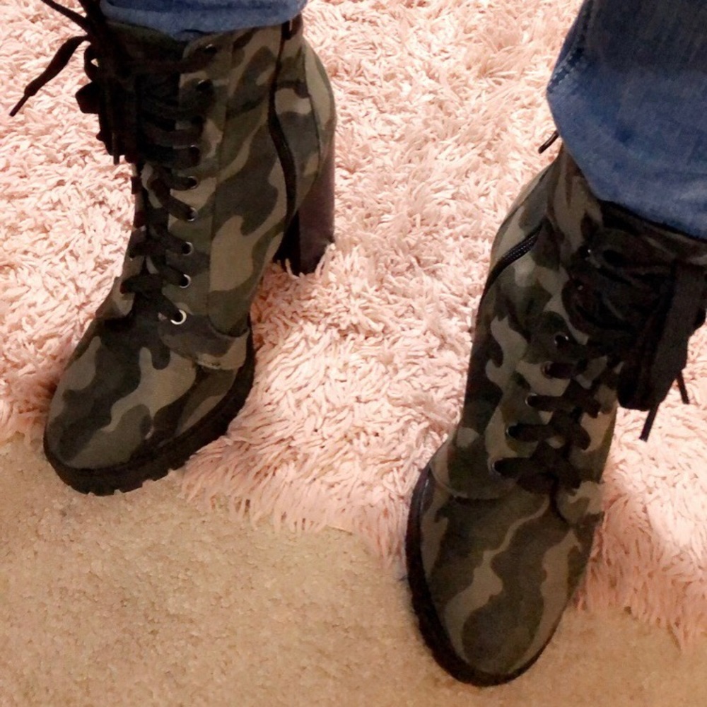 Chunky Camo Boots